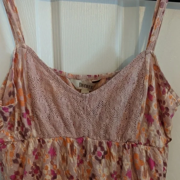 Decree Tank Top XL - Picture 2 of 2